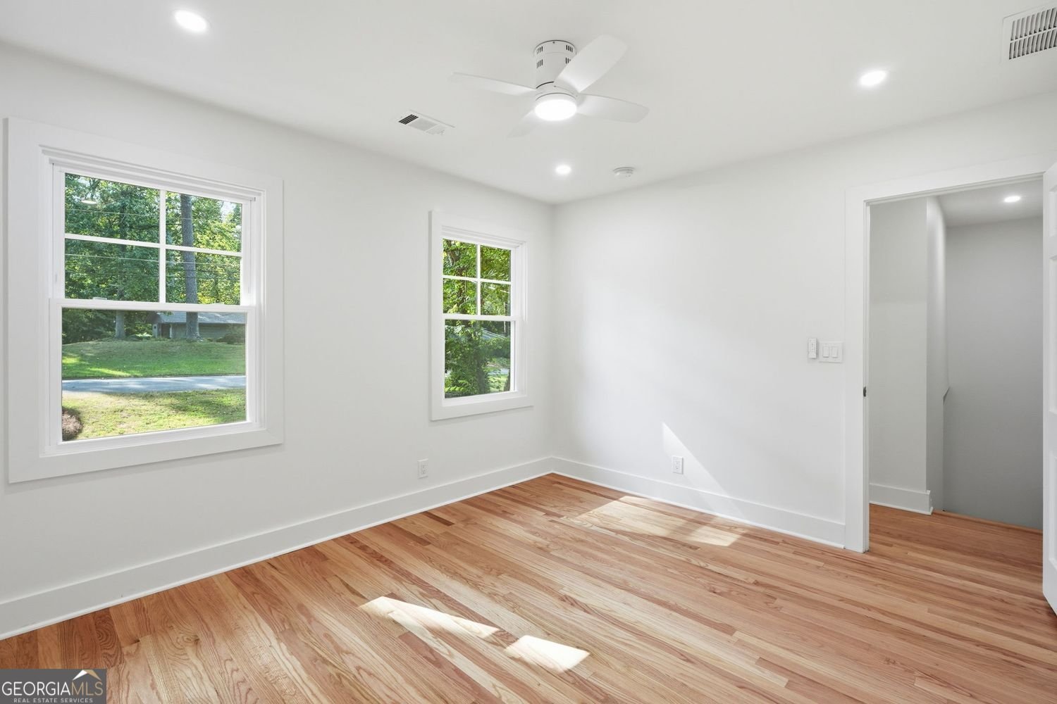 2433 Helmsdale Drive Atlanta - Photo 36