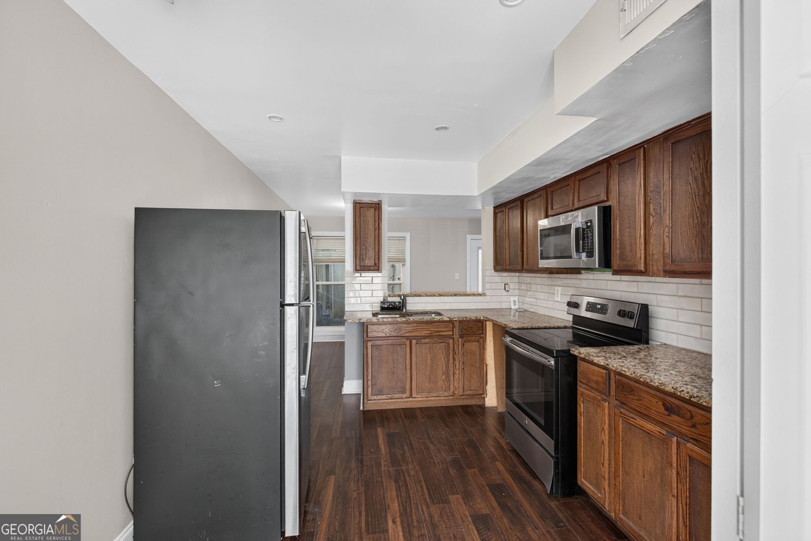 125 Governors Drive Forest Park - Photo 13