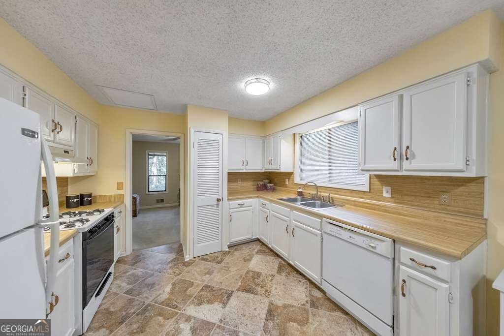 2946 Rock Bridge Road Marietta - Photo 13