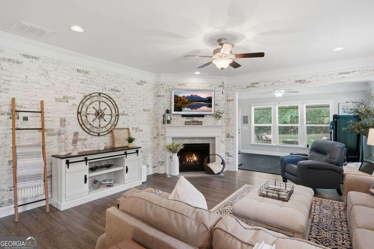 231 Windsor Park Drive Woodstock - Photo 13