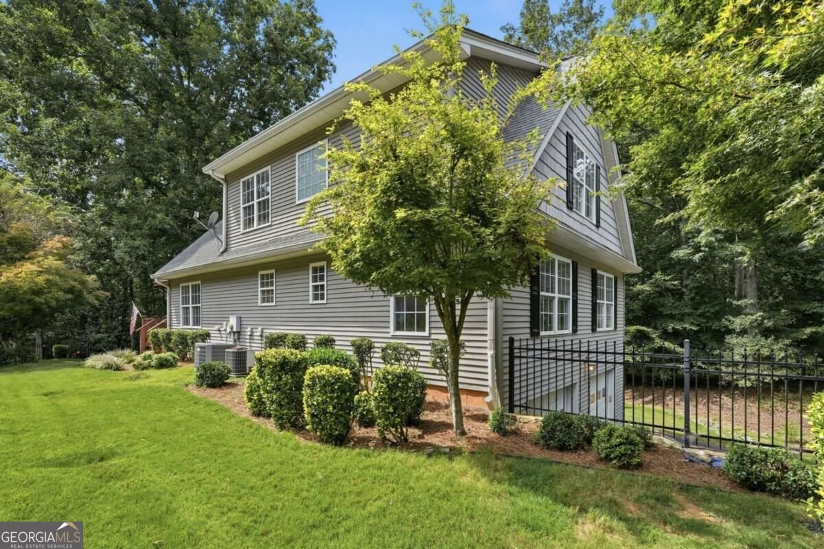 3056 Clear Cove Way Gainesville - Photo 17