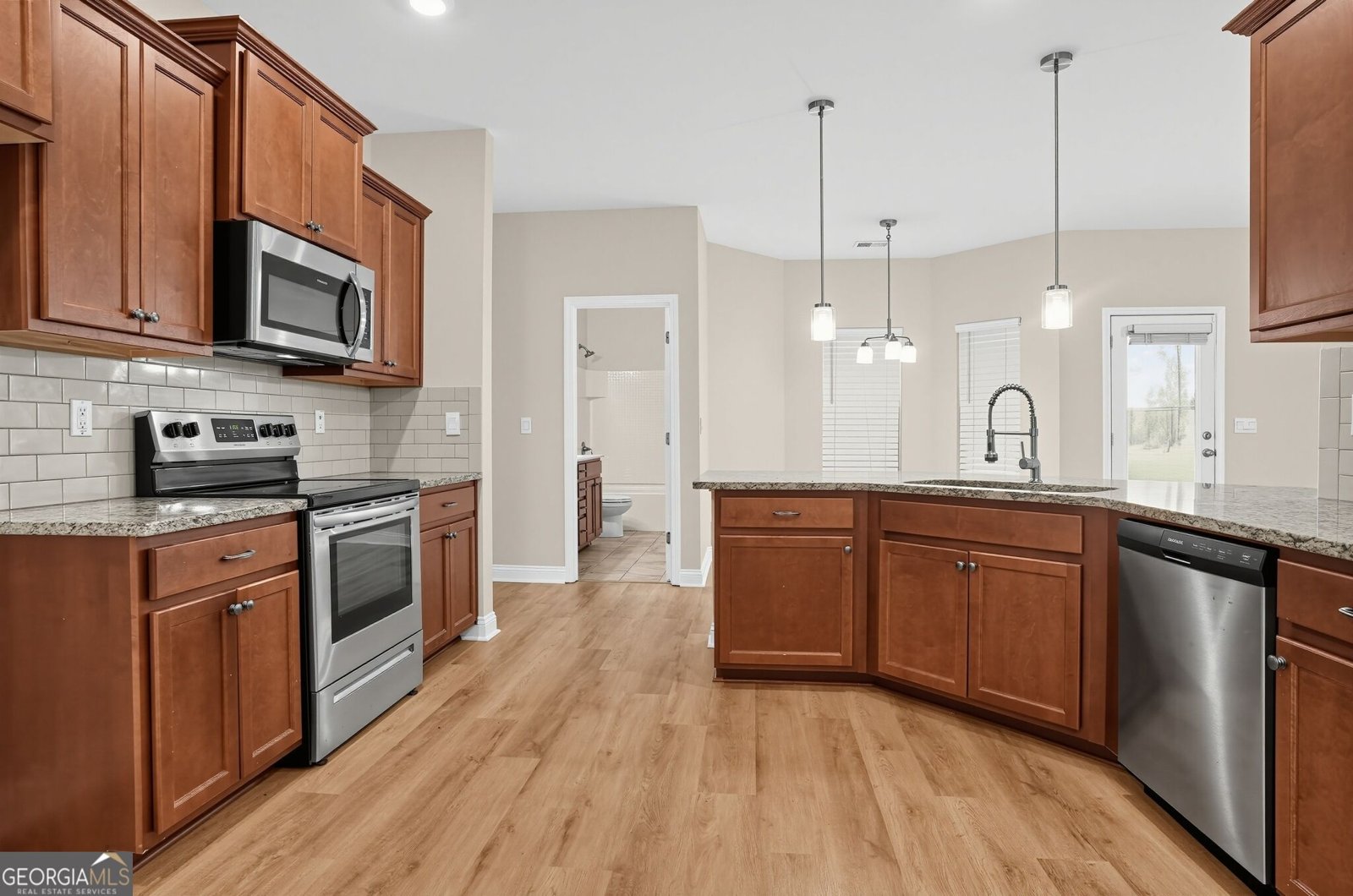 3400 Brackenwood Road Loganville - Photo 11