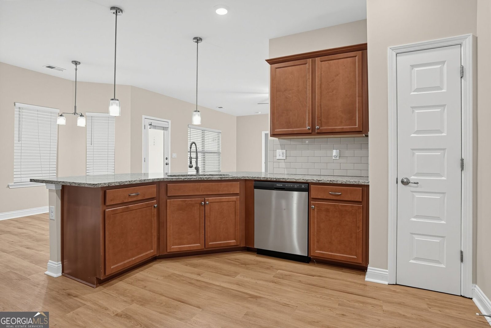 3400 Brackenwood Road Loganville - Photo 13