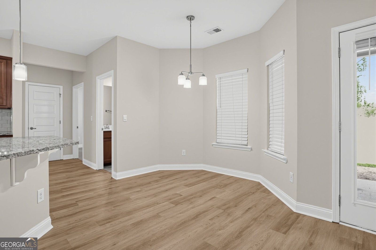 3400 Brackenwood Road Loganville - Photo 9