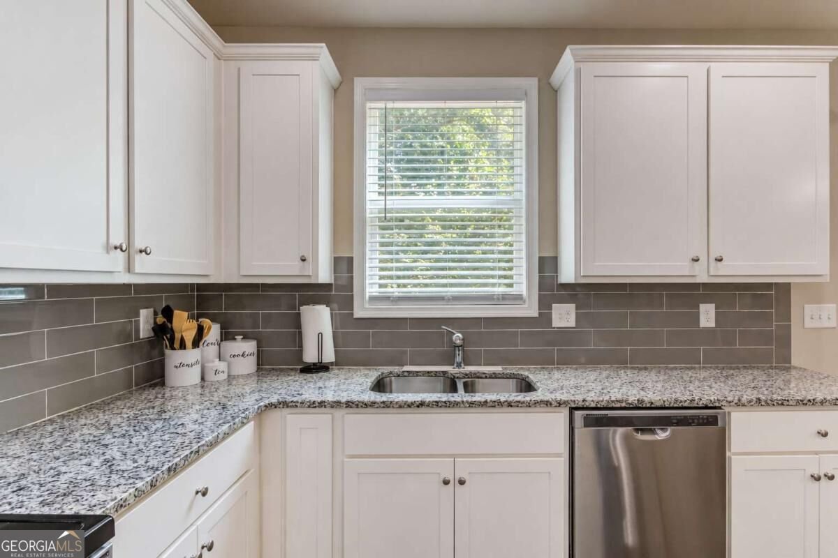 480 White Trillium Drive Hoschton - Photo 11