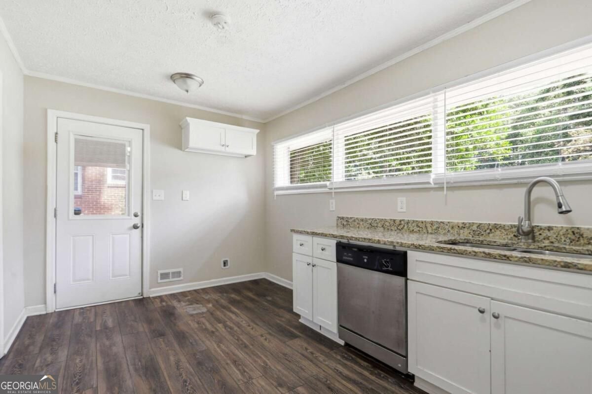 1145 Canal Street Decatur - Photo 6