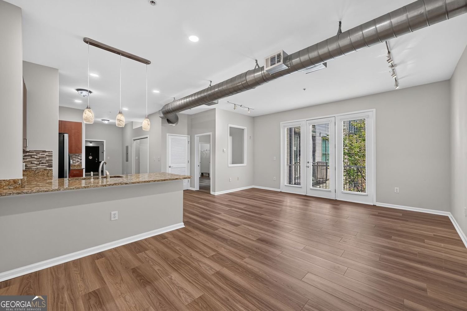 5300 Peachtree Road Chamblee - main photo
