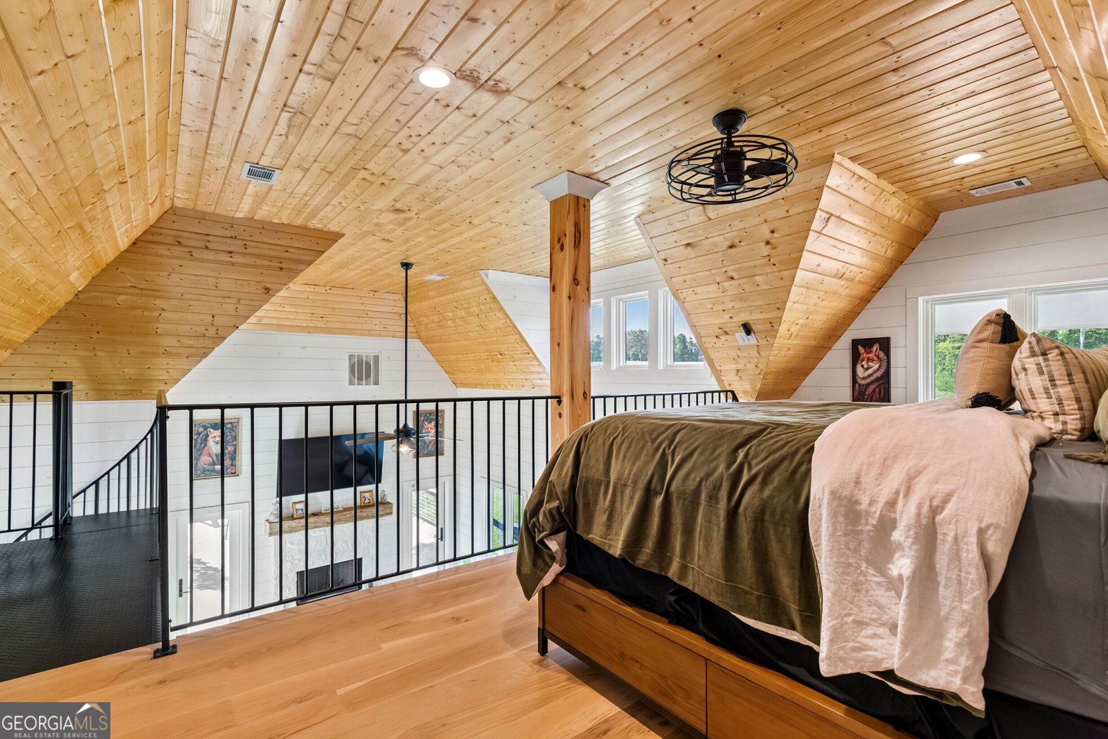 692 Hutchins Wolfskin Road Stephens - Photo 27