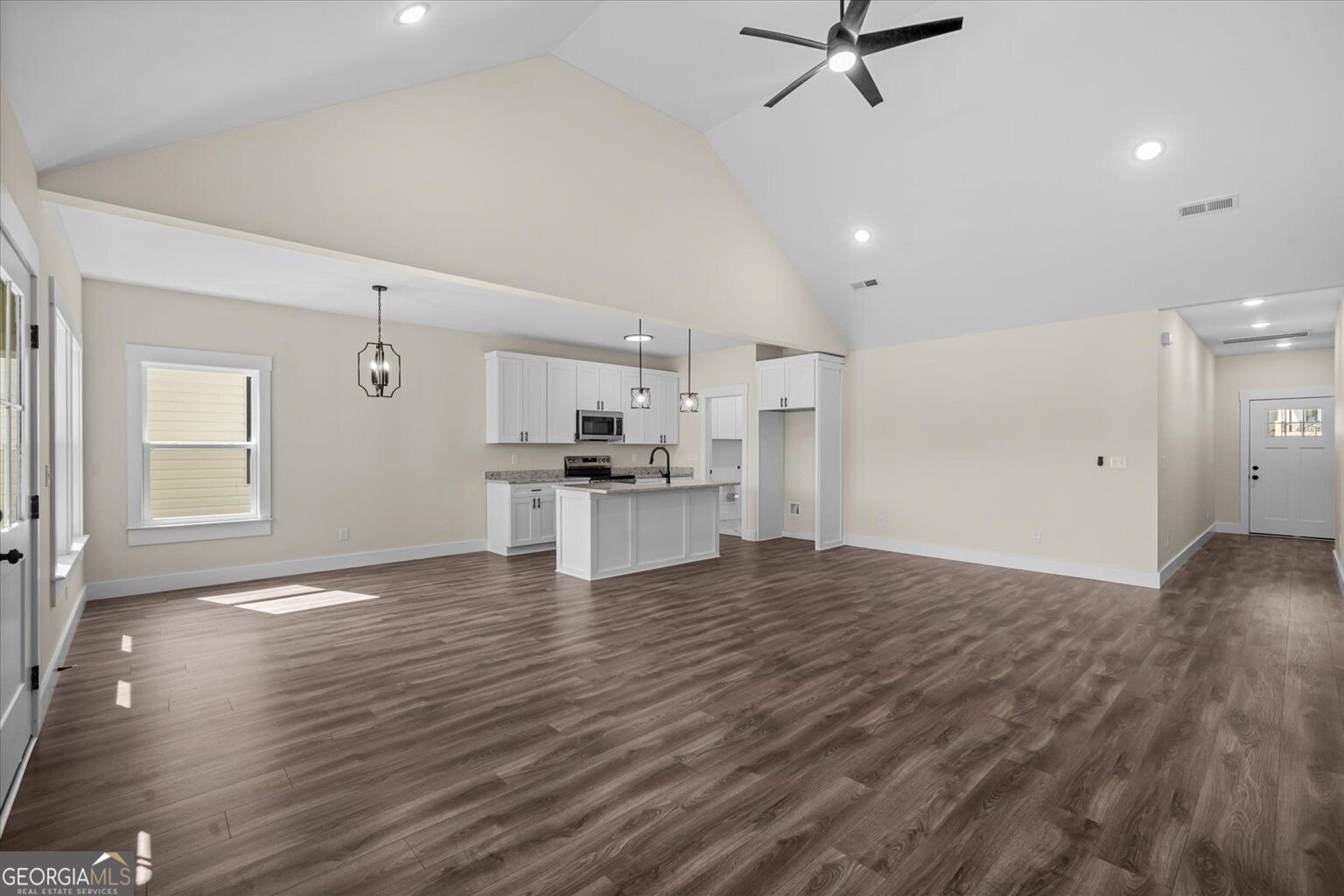 142 Washington Street Dalton - Photo 7