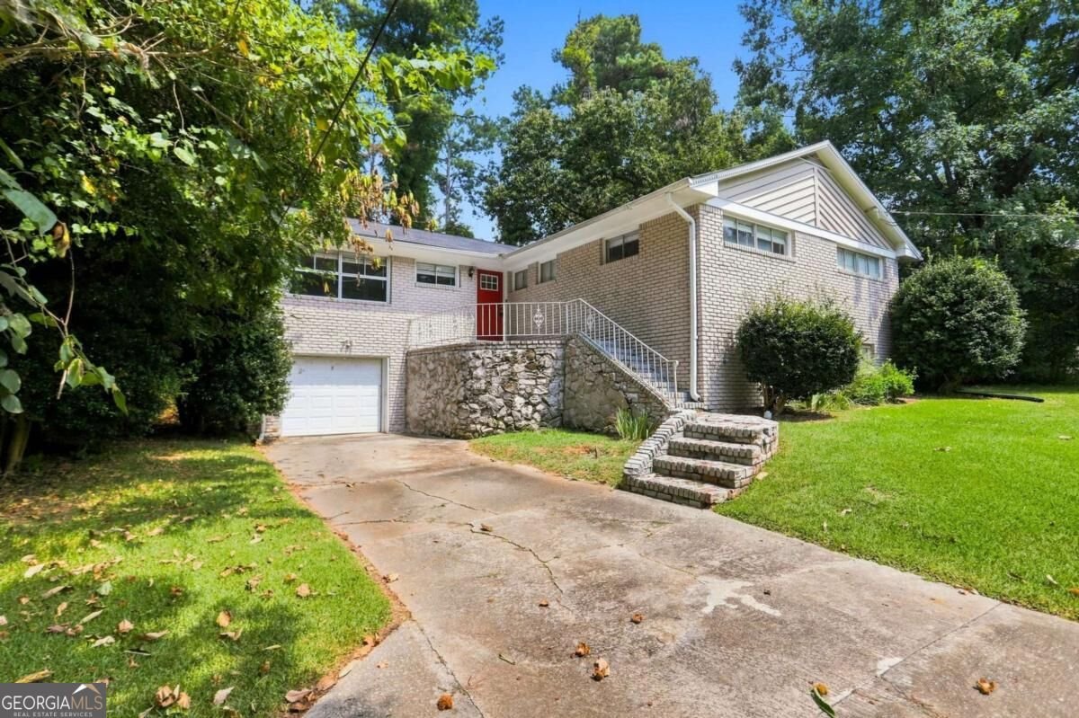 3456 Spring Circle Decatur - main photo