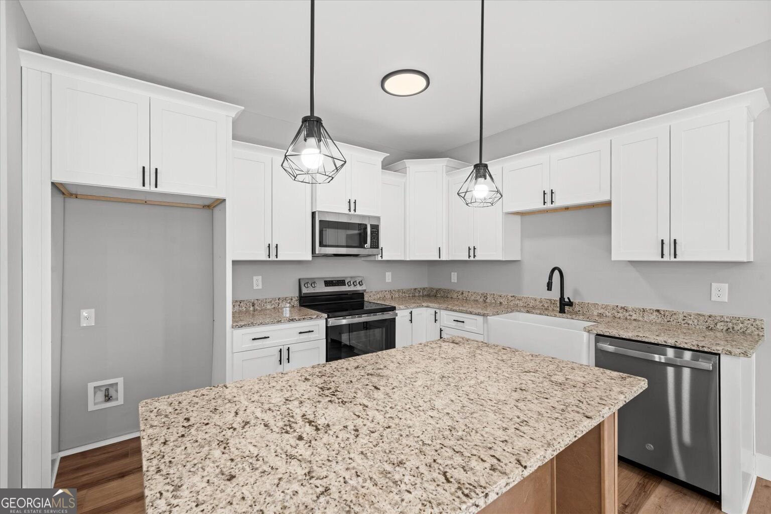 140 Washington Street Dalton - Photo 18