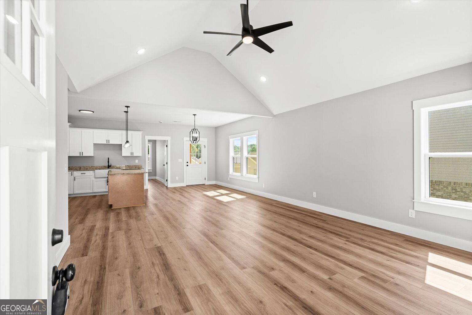 140 Washington Street Dalton - Photo 8