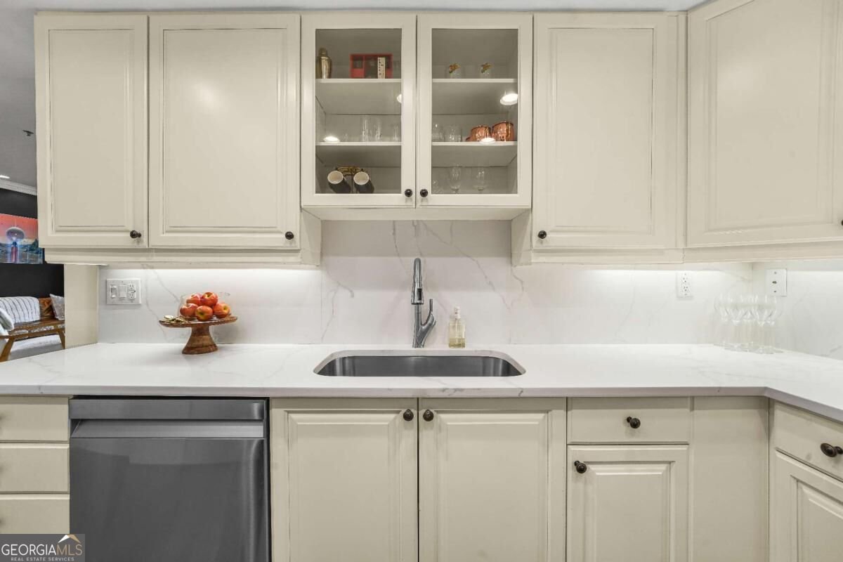 3636 Habersham Road Atlanta - Photo 12