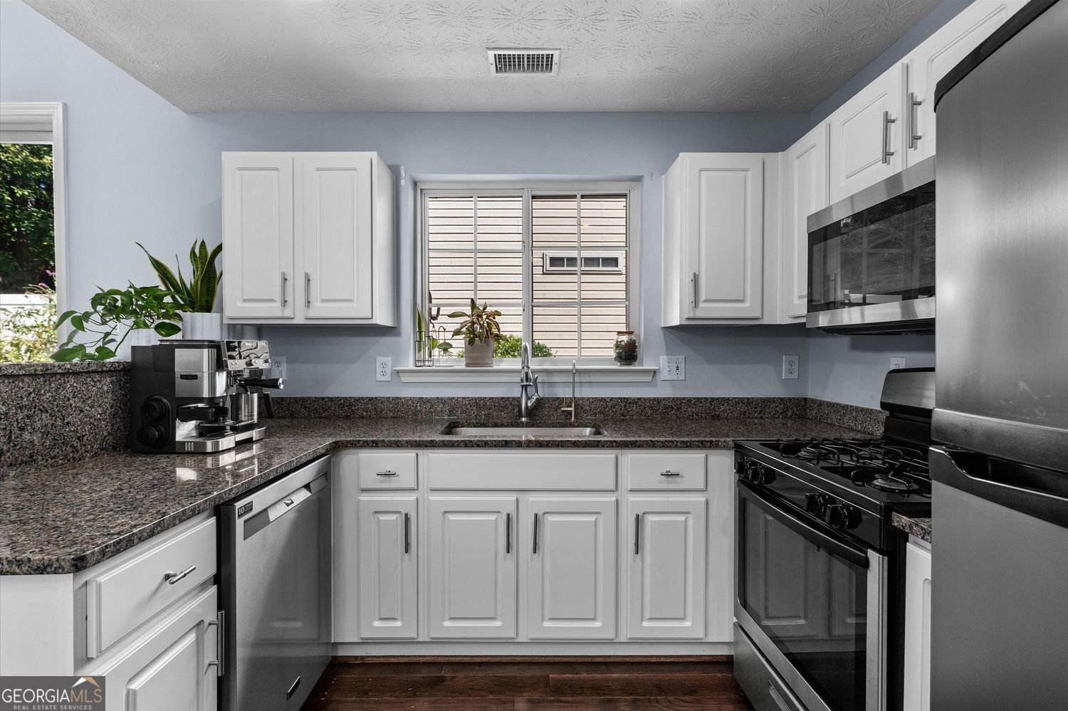 1270 Oaks Way Woodstock - Photo 16