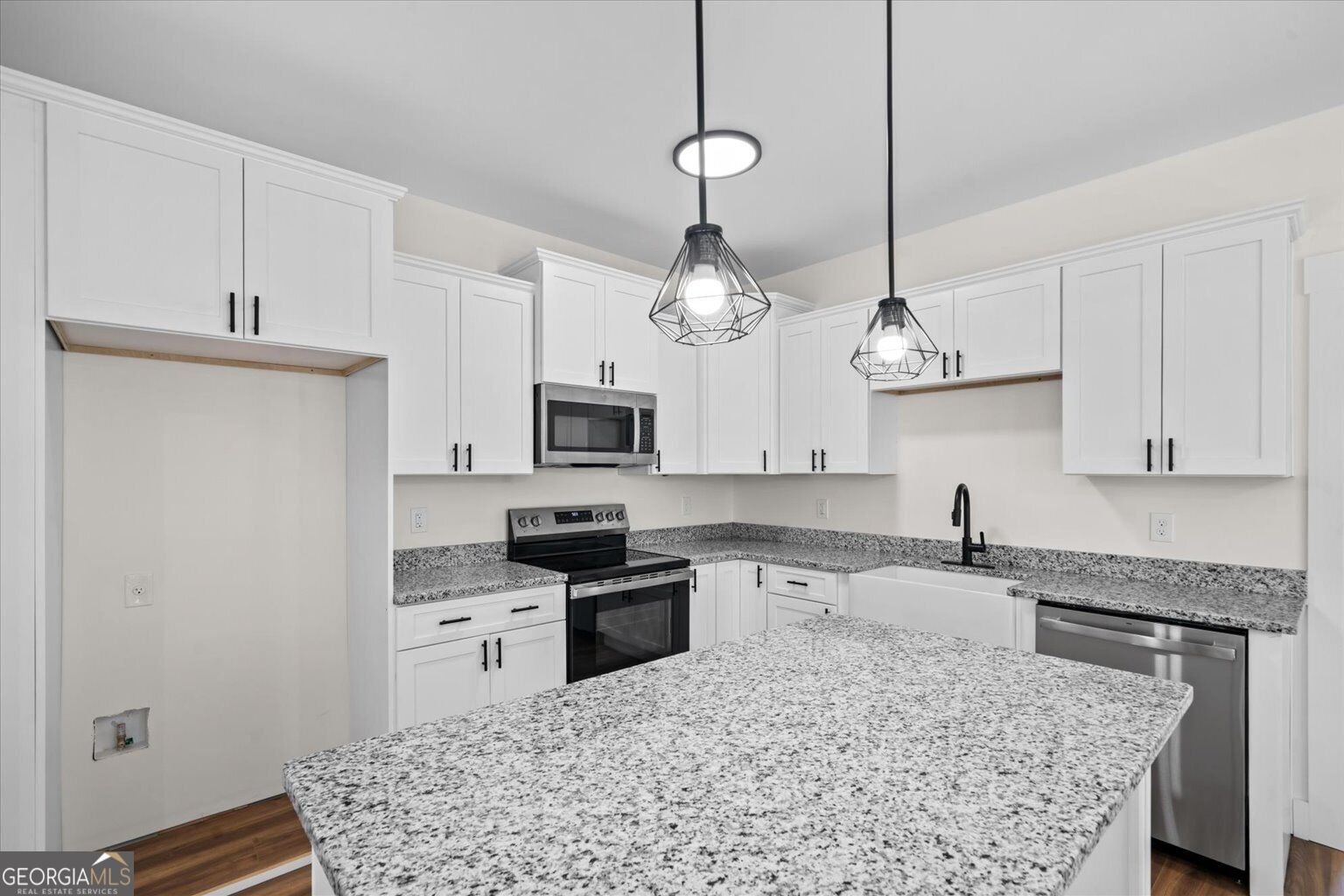 144 Washington Street Dalton - Photo 17