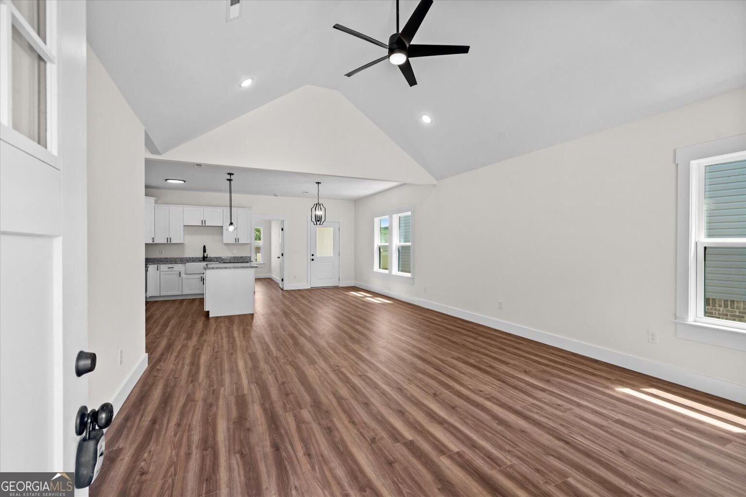 144 Washington Street Dalton - Photo 8