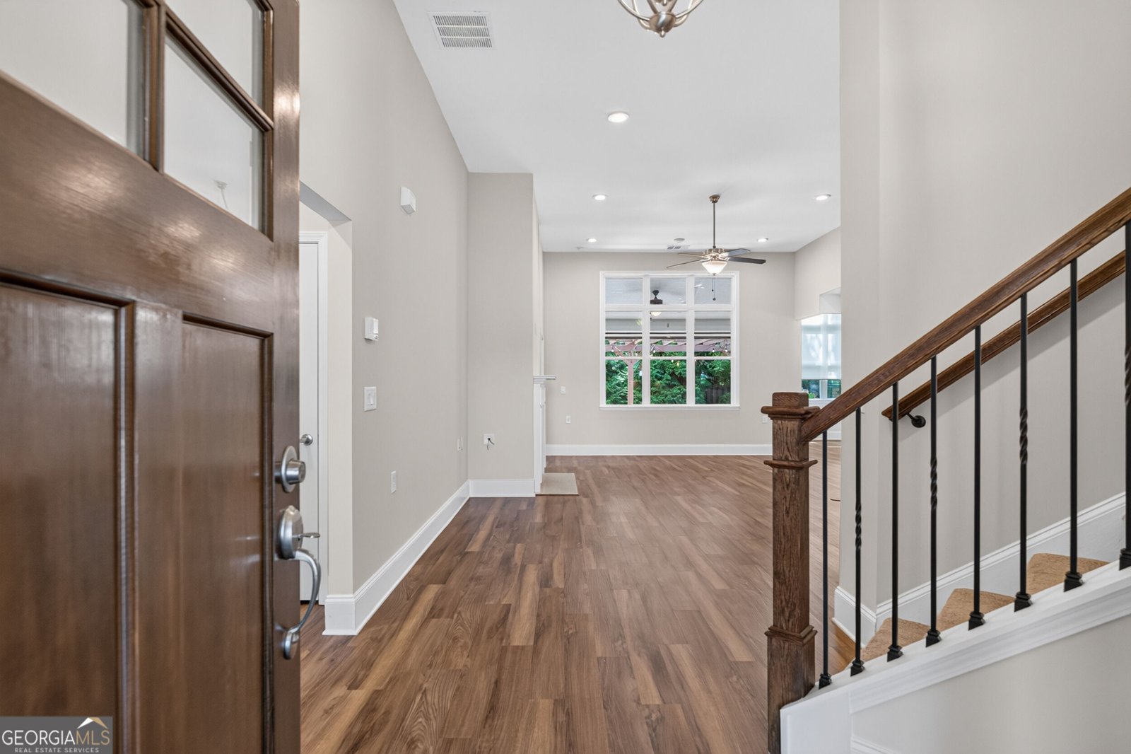 523 Margaret Lane Woodstock - Photo 6