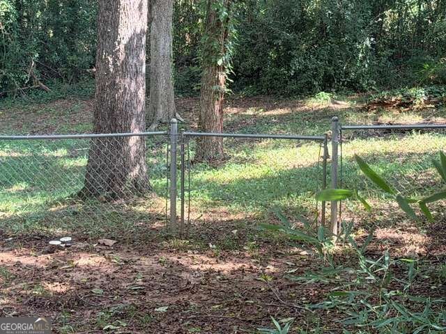 1301 Clarke Street Milledgeville - Photo 17