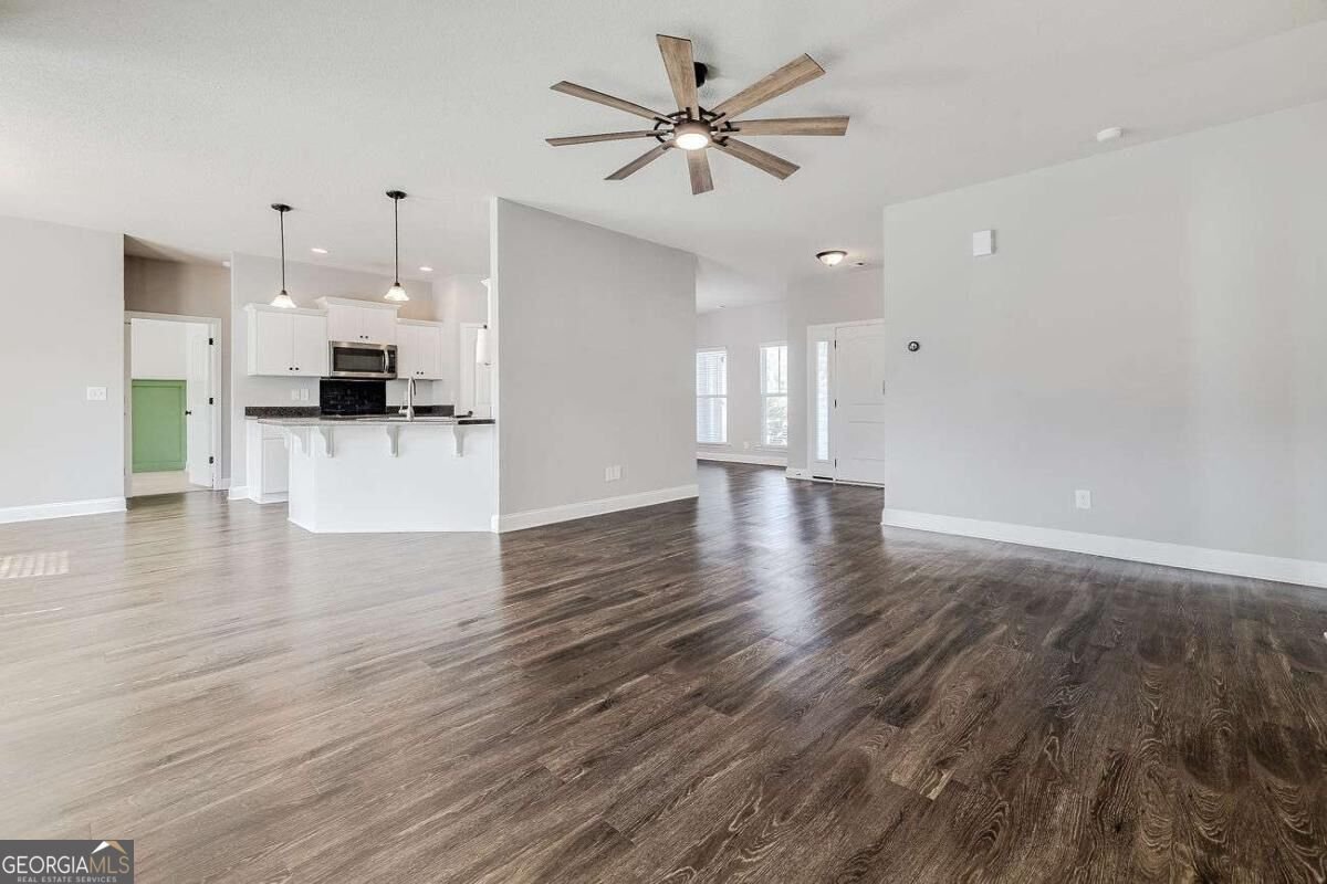 123 Thoroughbred Drive Guyton - Photo 9