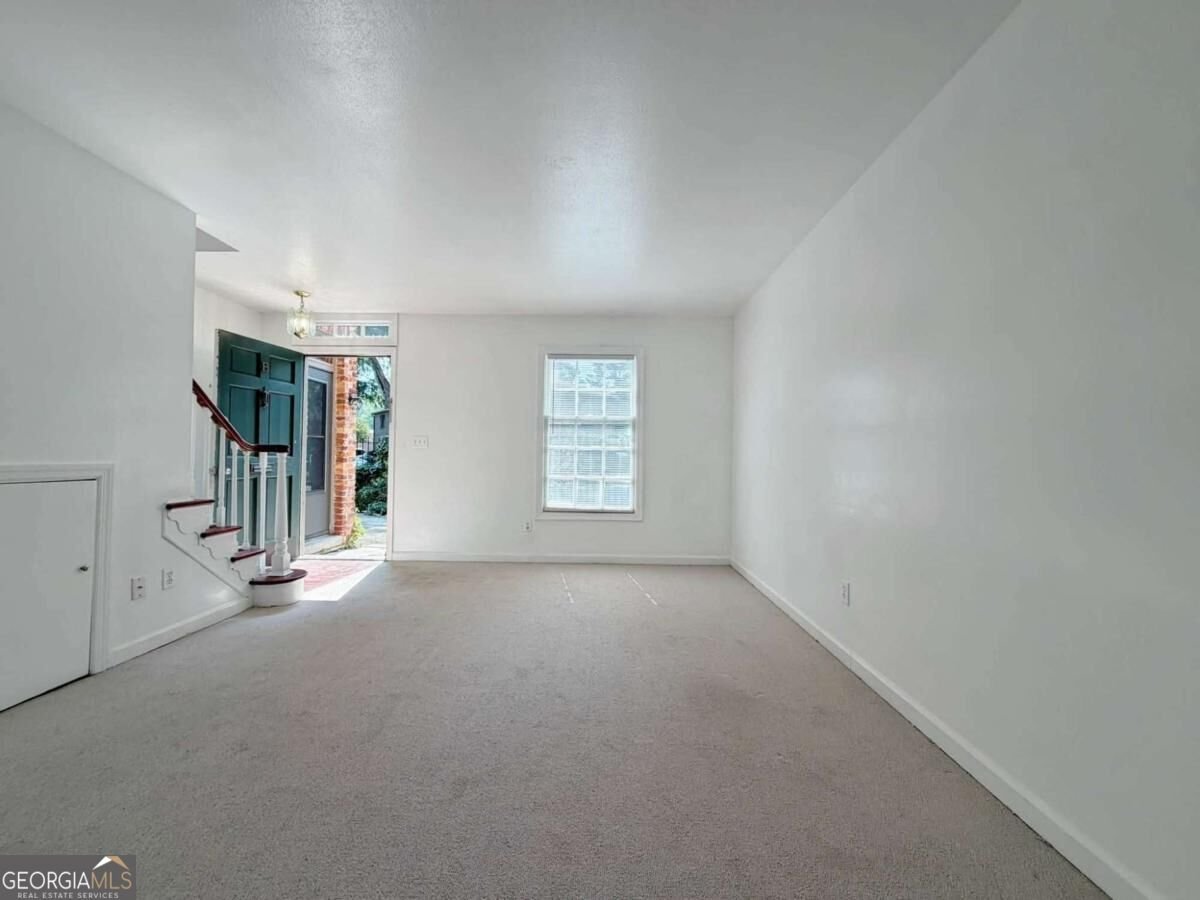 3079 Colonial Way Atlanta - Photo 7
