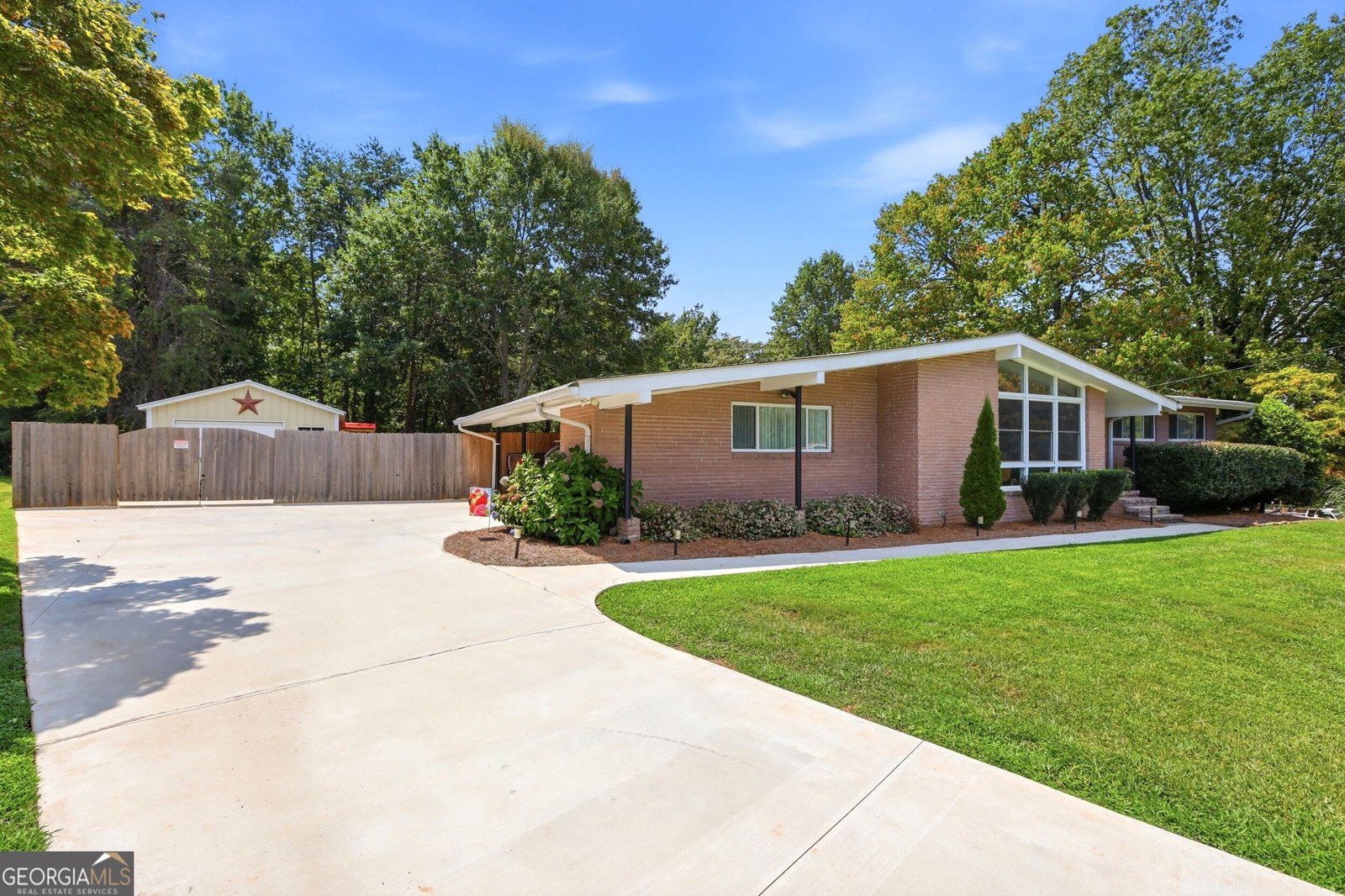 368 Highland Avenue Cornelia - Photo 43
