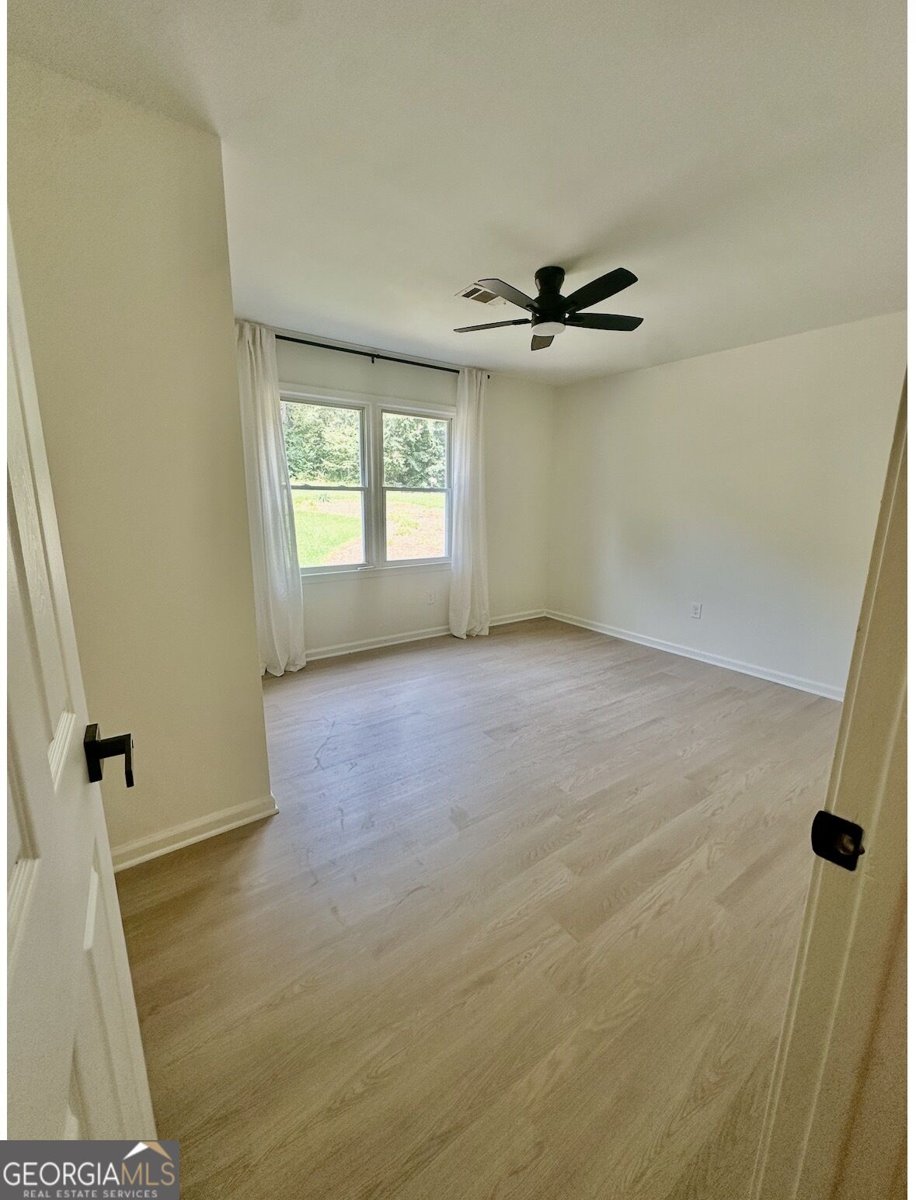 4429 McBrayer Road Flowery Branch - Photo 16