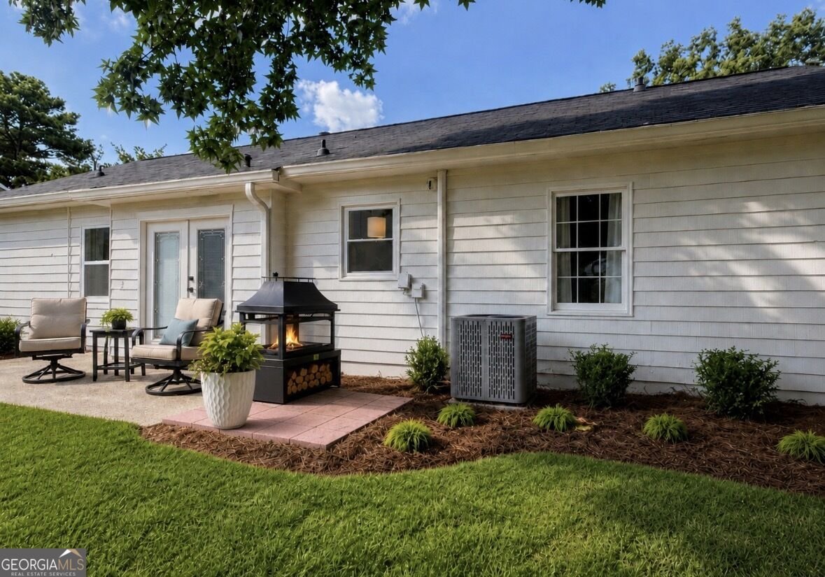 4429 McBrayer Road Flowery Branch - Photo 18