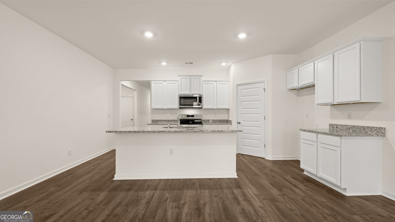 131 Champlain Road Hoschton - Photo 15