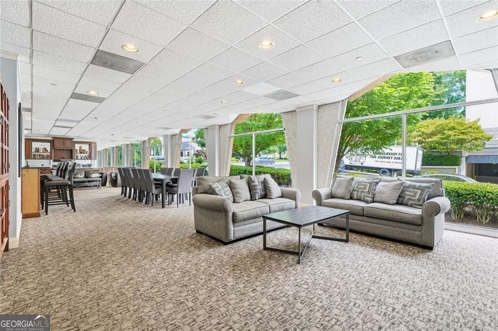 2479 Peachtree Road Atlanta - Photo 32