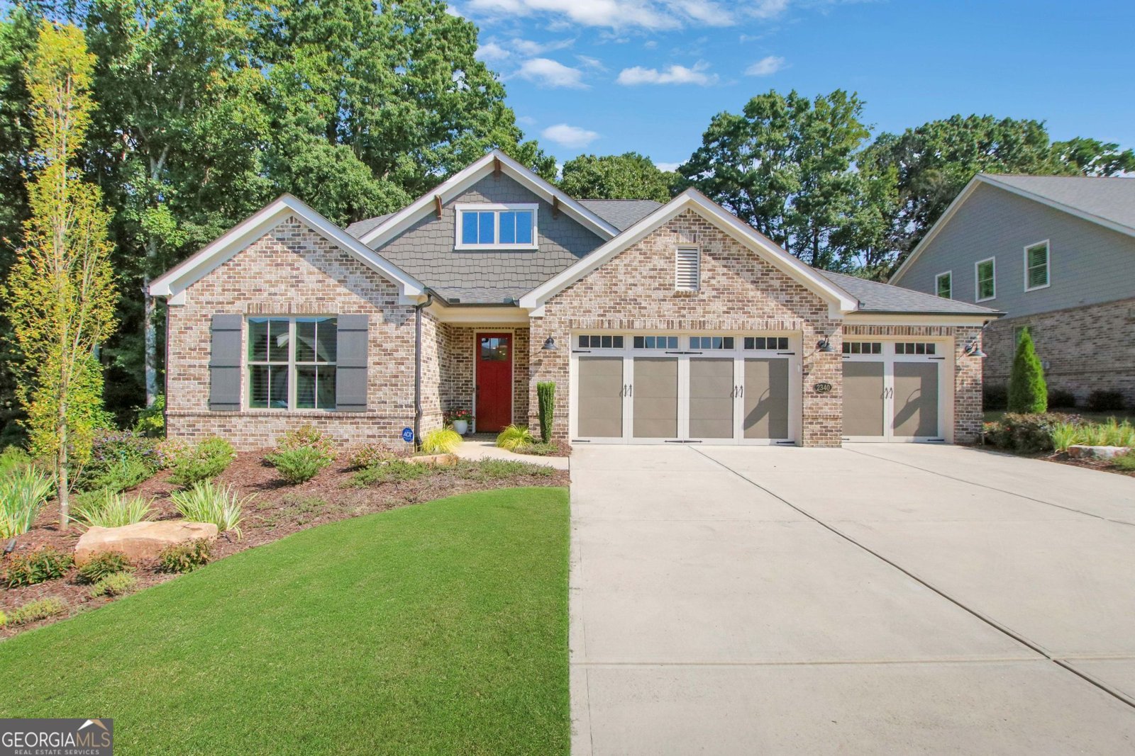 2340 Windsor Bluffs Drive Cumming - main photo