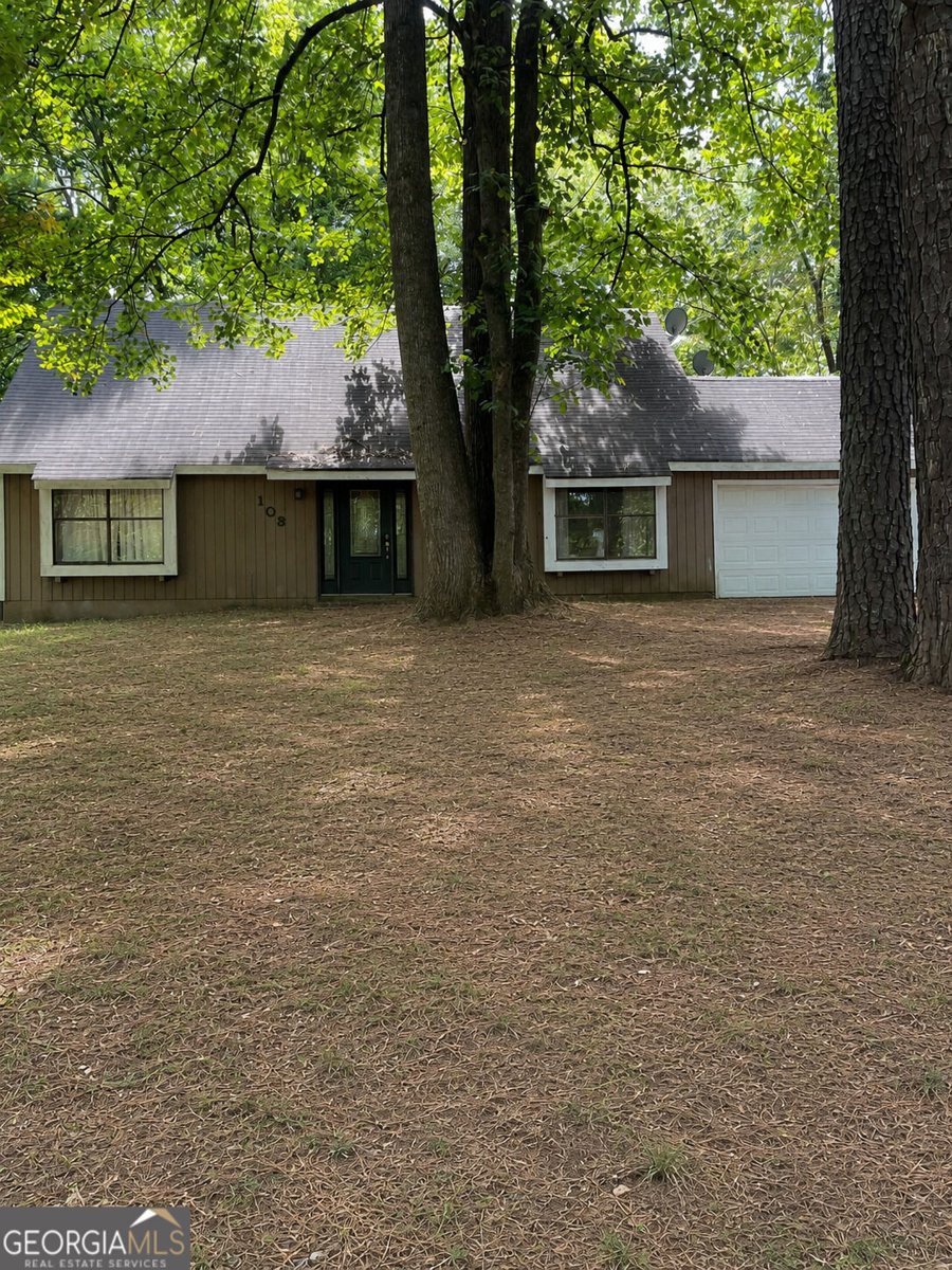 103 Martingale Drive Peachtree City - main photo