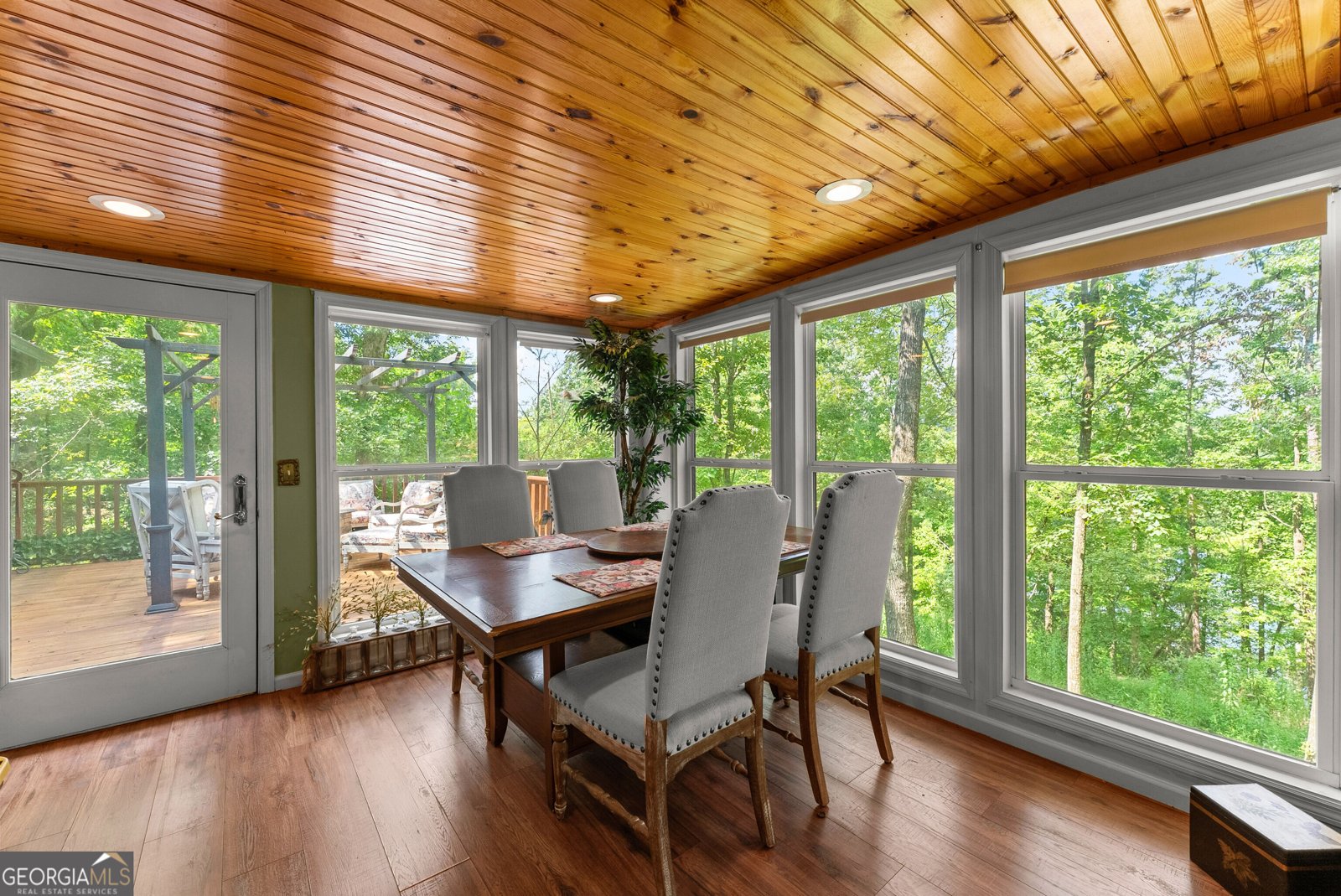 501 High Meadow Lakes Rd Clarkesville - Photo 14