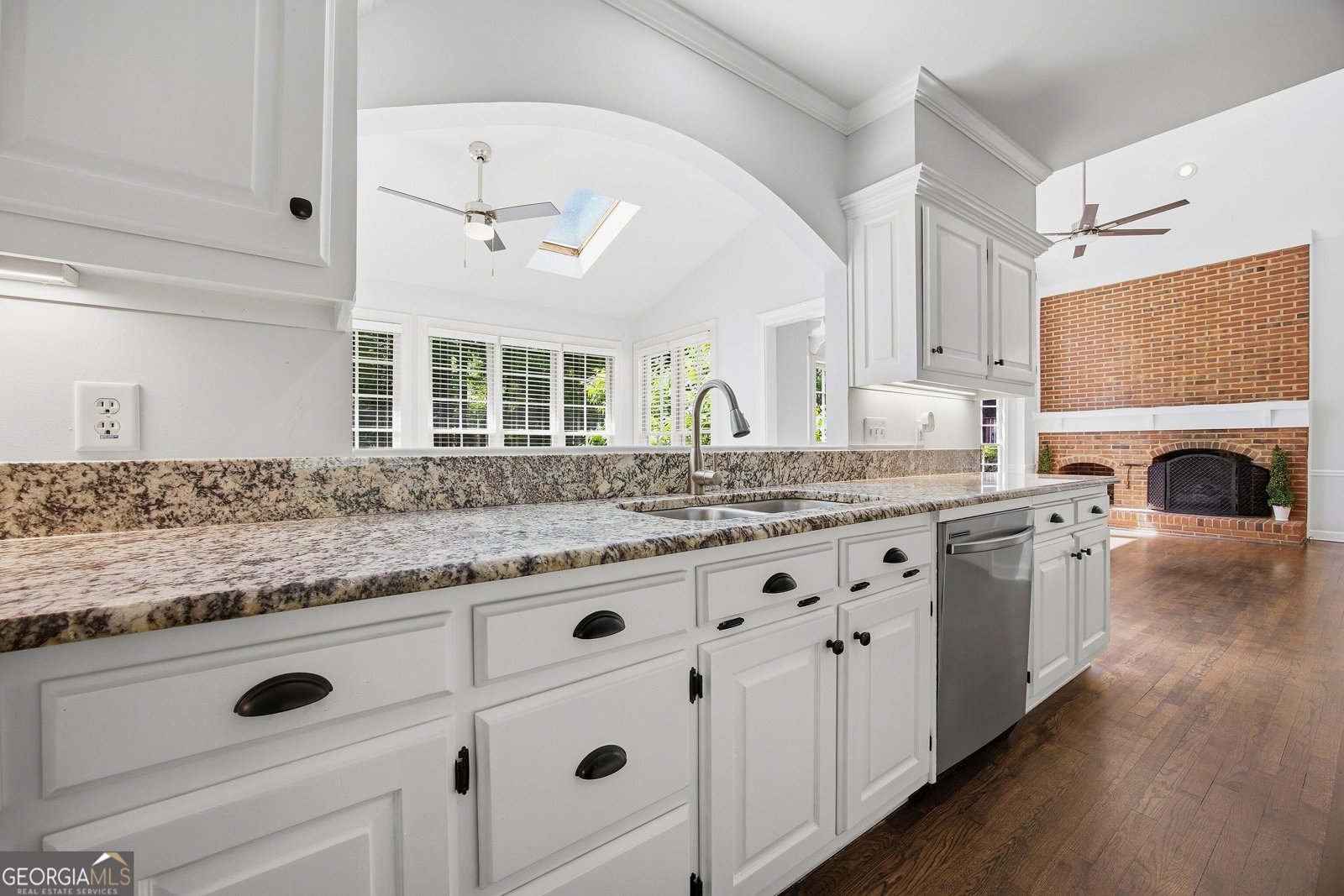 7525 Spalding Lake Drive Atlanta - Photo 8