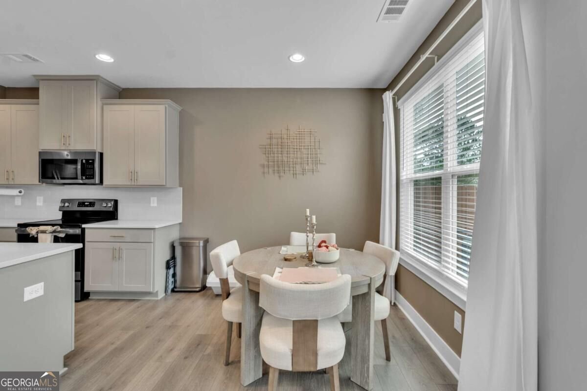 7689 Baron Road Fairburn - Photo 11