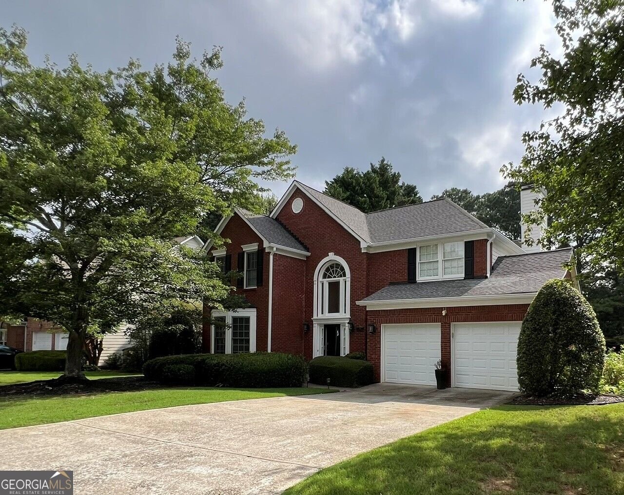 293 Grand Manor Drive Marietta - main photo