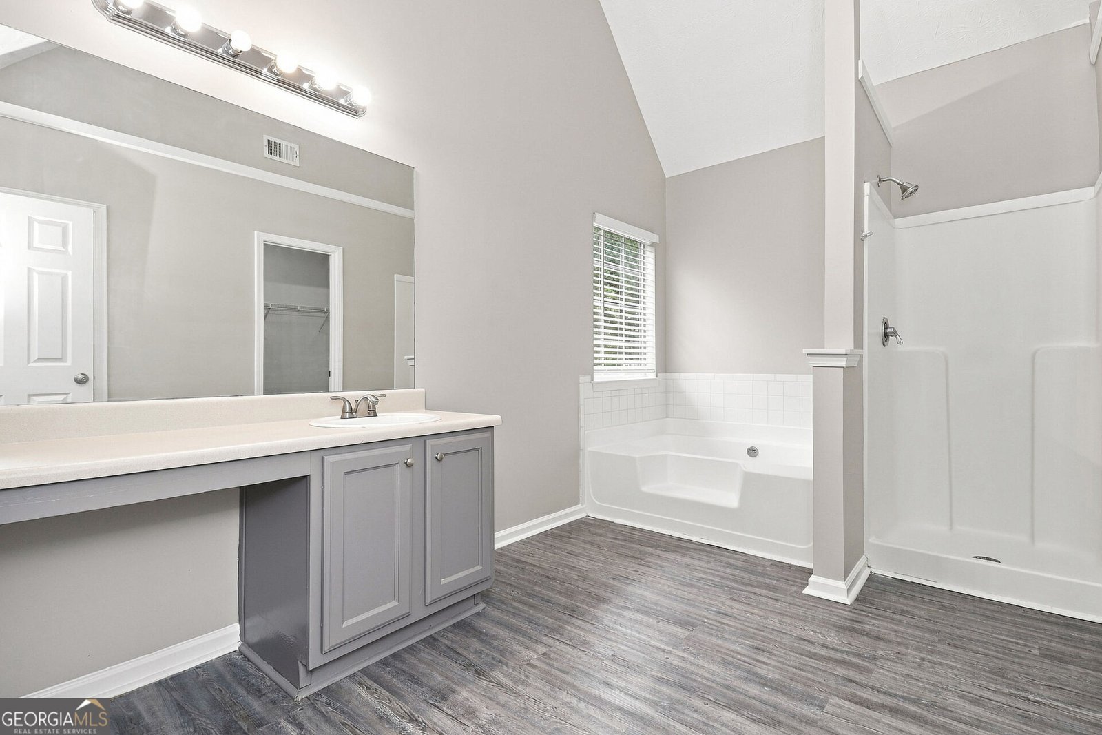 228 Biltmore Way Stockbridge - Photo 13