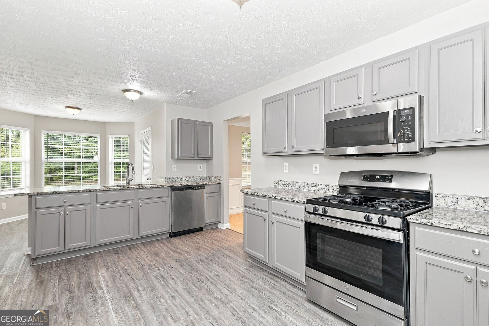 228 Biltmore Way Stockbridge - Photo 6