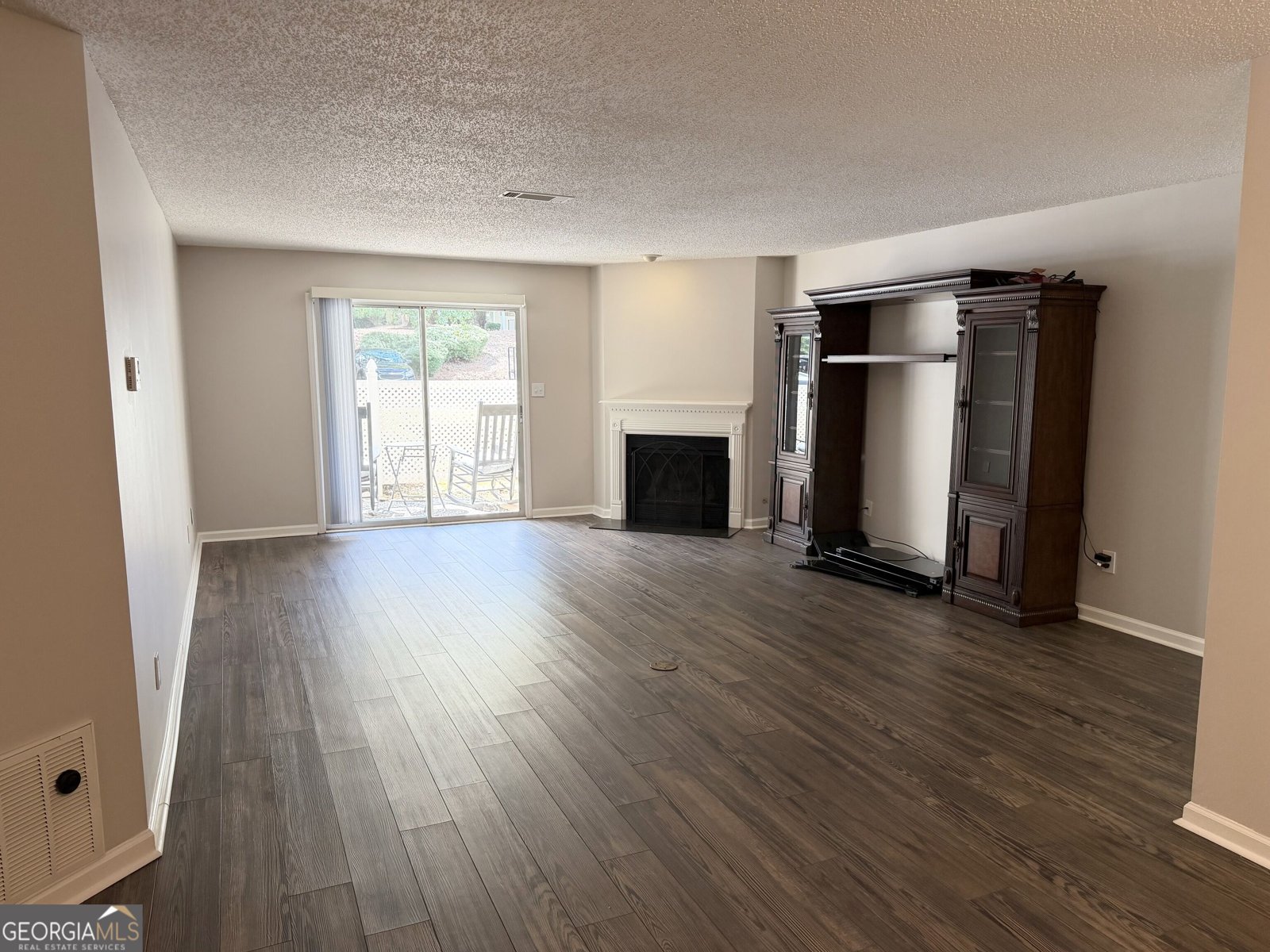 1015 Ridgefield Drive Peachtree City - Photo 7