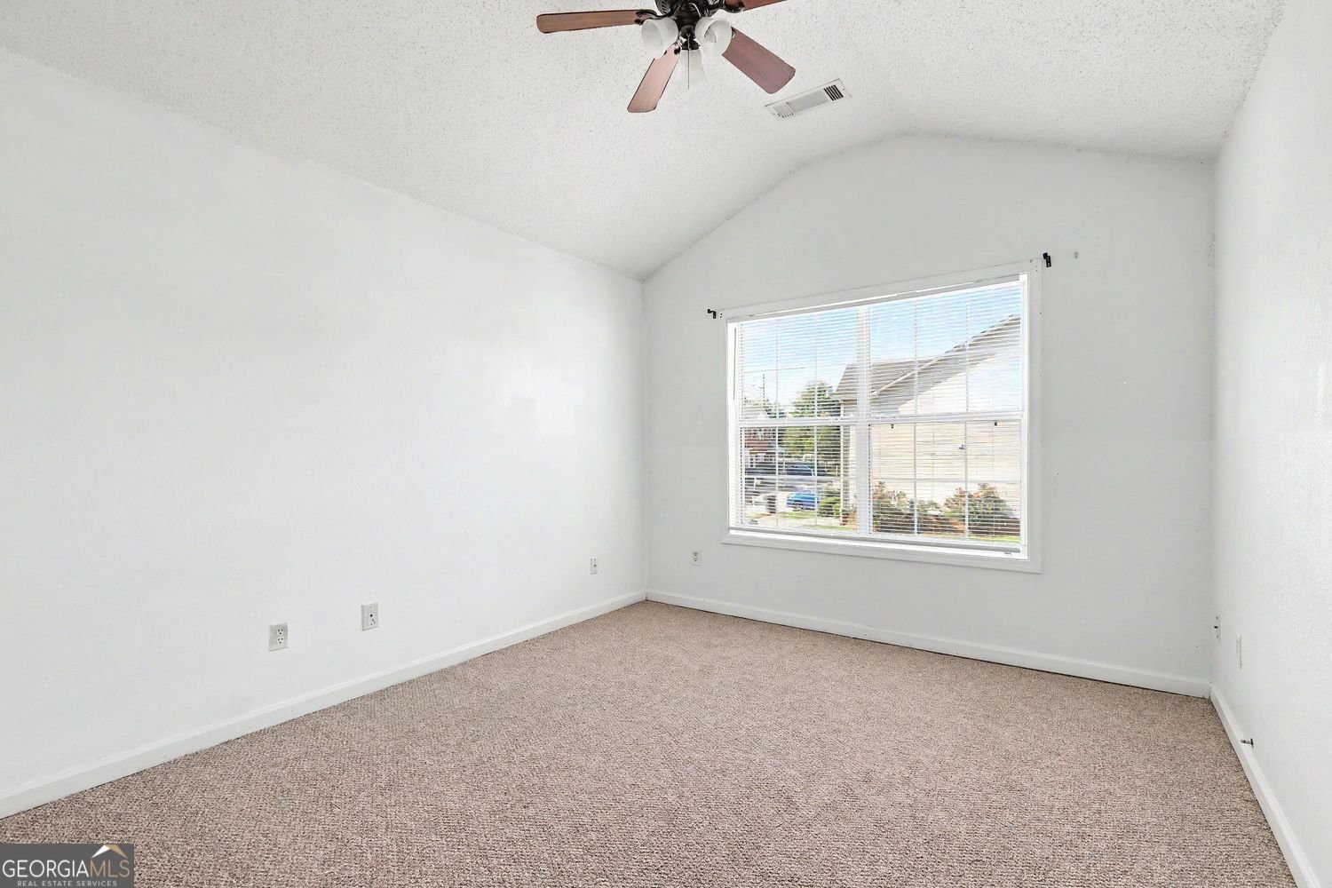 136 Madeline Court McDonough - Photo 6