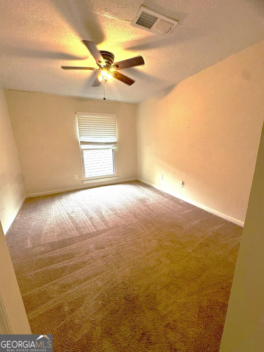 6400 Hawthorne Terrace Peachtree Corners - Photo 20