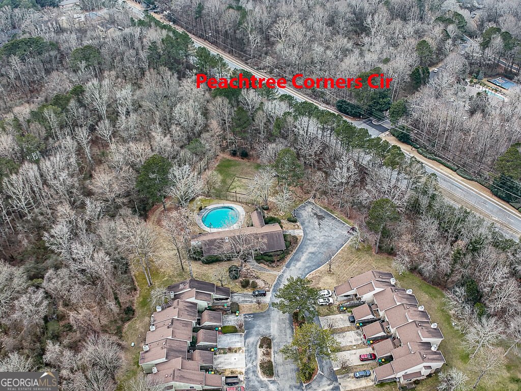 6400 Hawthorne Terrace Peachtree Corners - Photo 32