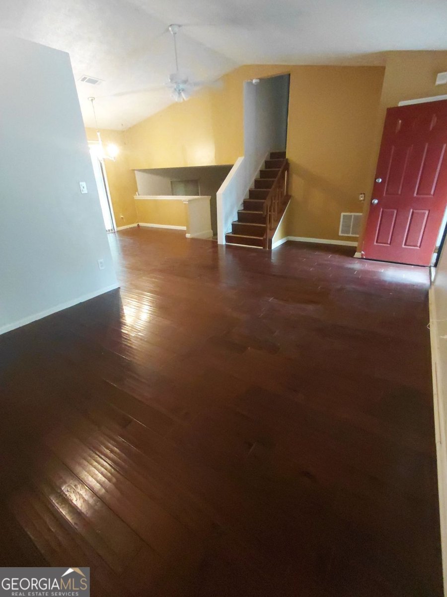 817 Forest Path Stone Mountain - Photo 6