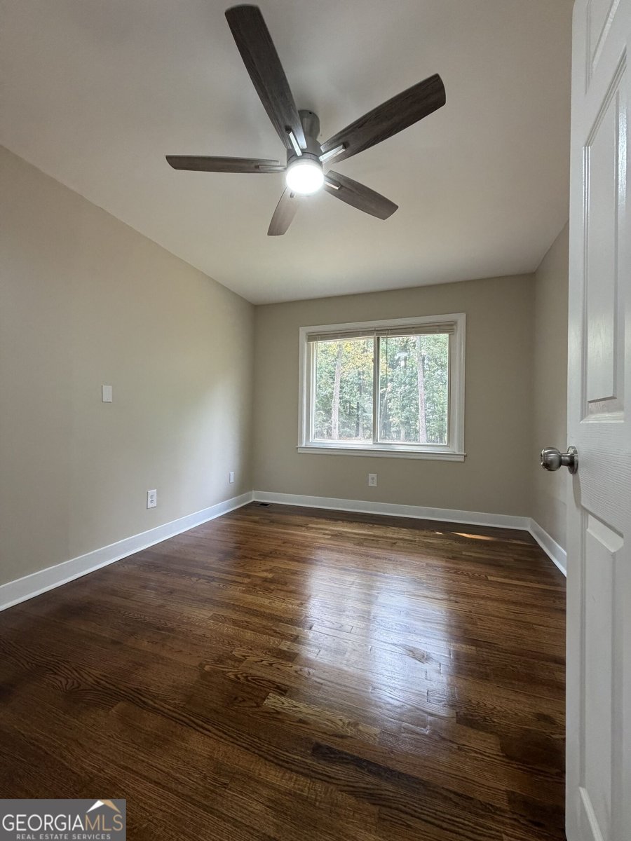 897 Wanda Circle Marietta - Photo 6