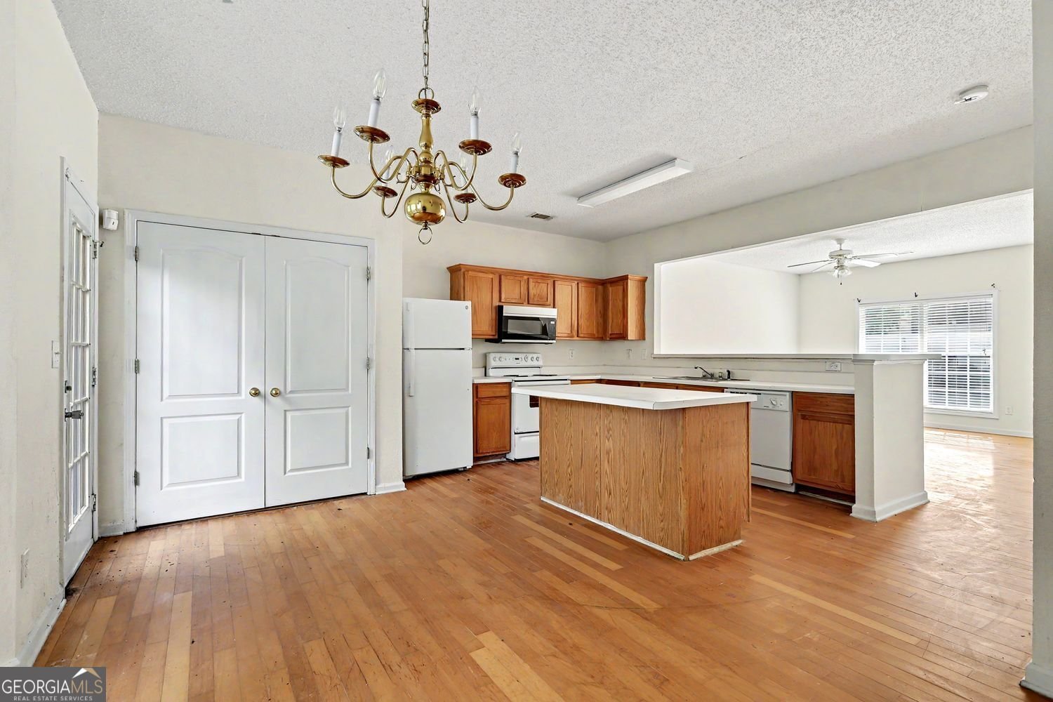 190 Madeline Court McDonough - Photo 15