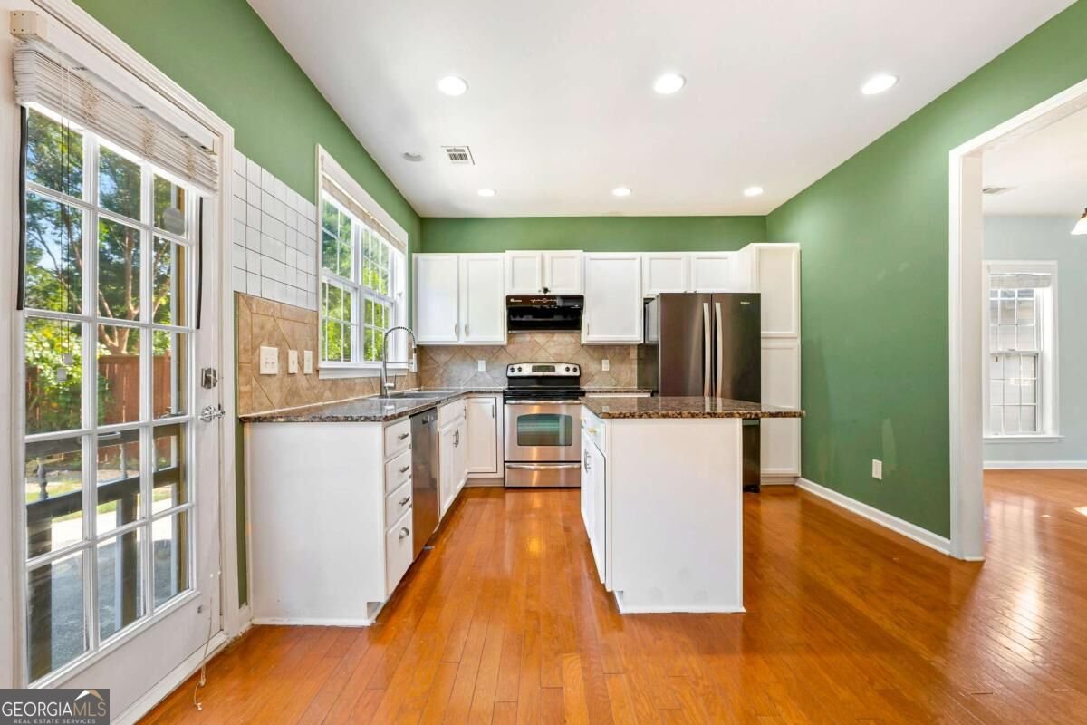 827 Poplar Terrace Canton - Photo 11