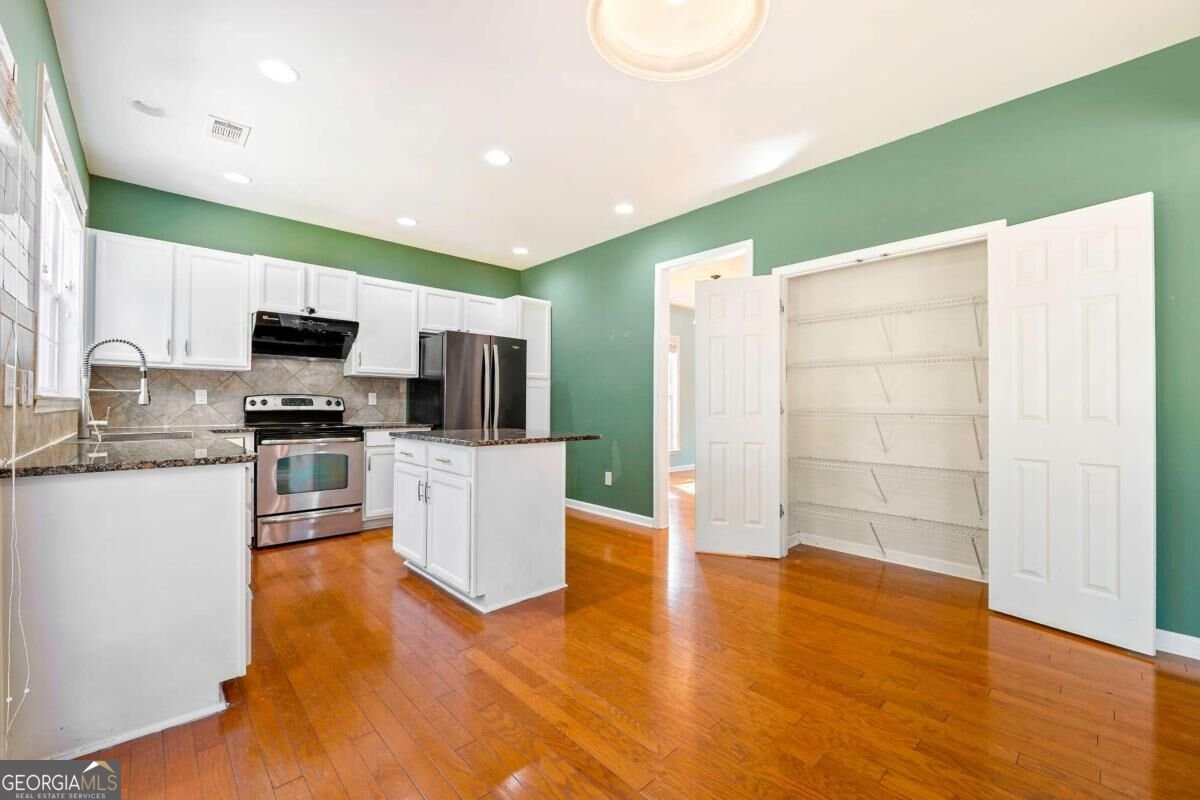 827 Poplar Terrace Canton - Photo 8