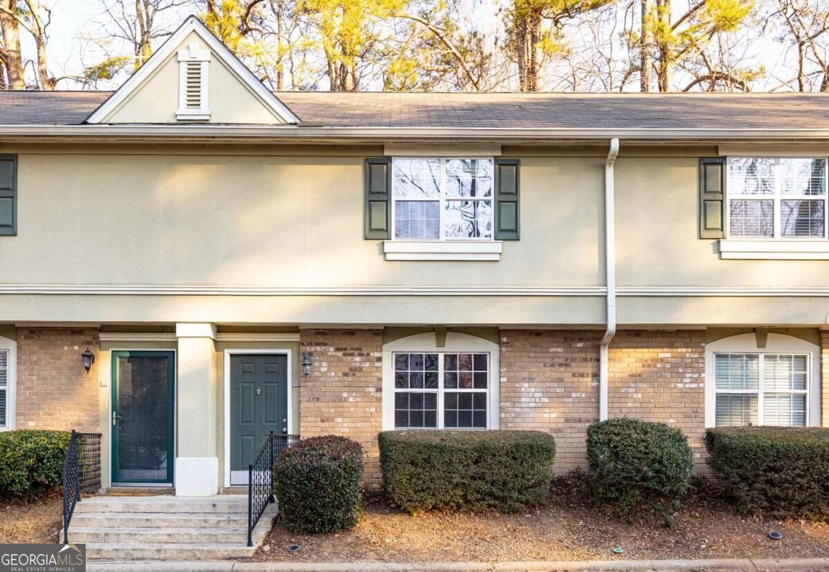 6900 Roswell Road Sandy Springs - main photo