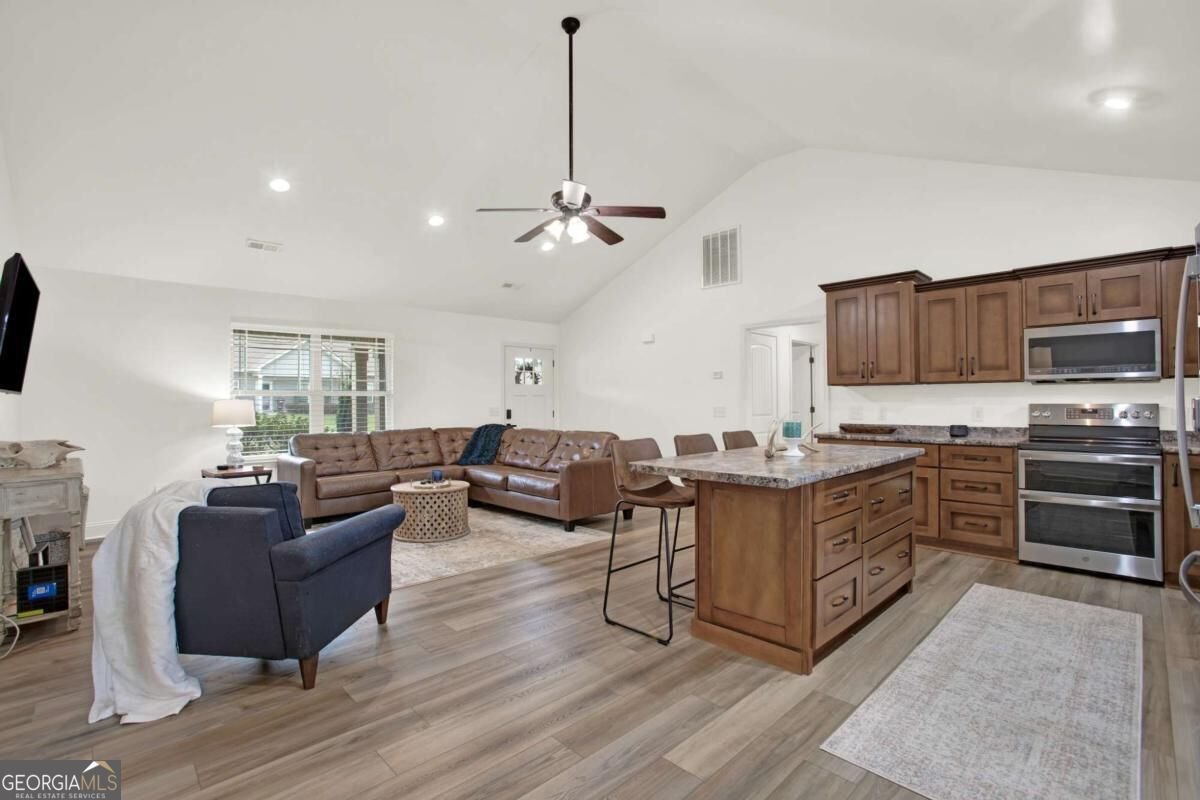 210 Madison Drive Calhoun - Photo 12