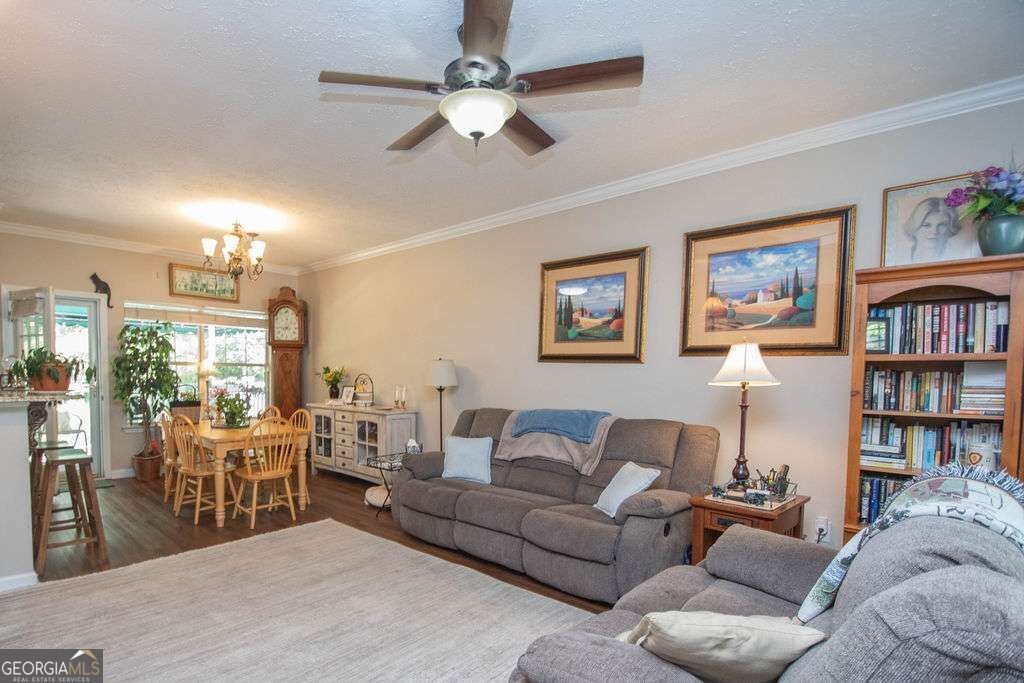 510 Las Brasis Court Peachtree City - Photo 6