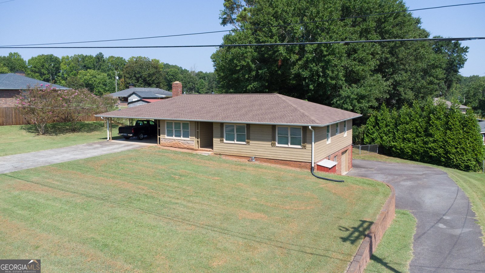 120 Windy Hill Drive Alpharetta - main photo